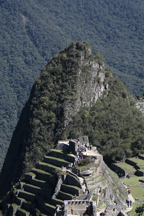 Machu_Picchu_17_Peru_480